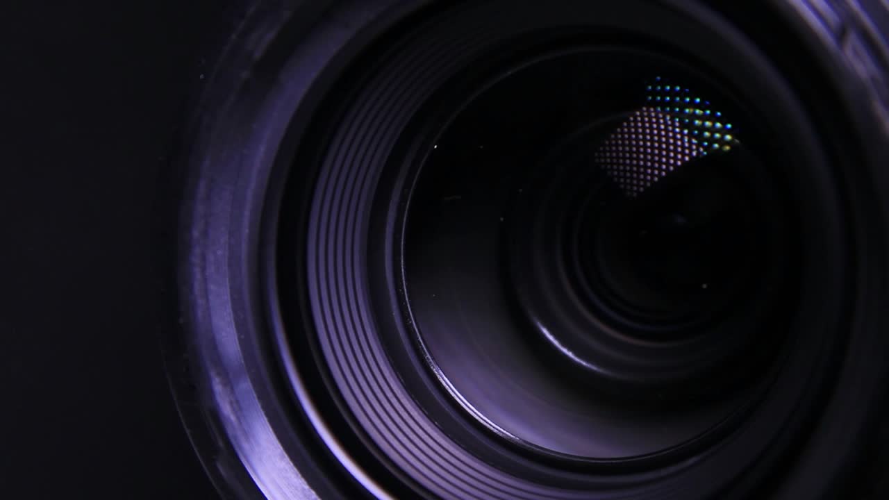 Zooming Video Camera Lens. Macro Close Up-4