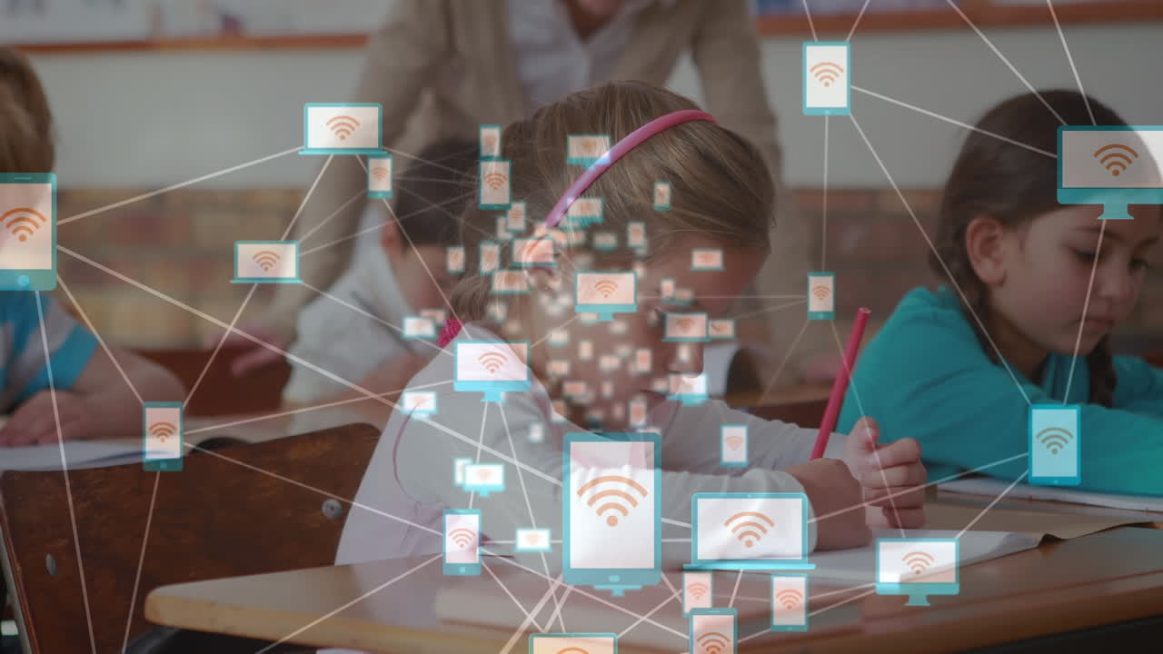 animación de una red de iconos digitales sobre dos niñas caucásicas que estudian en la clase en la escuela