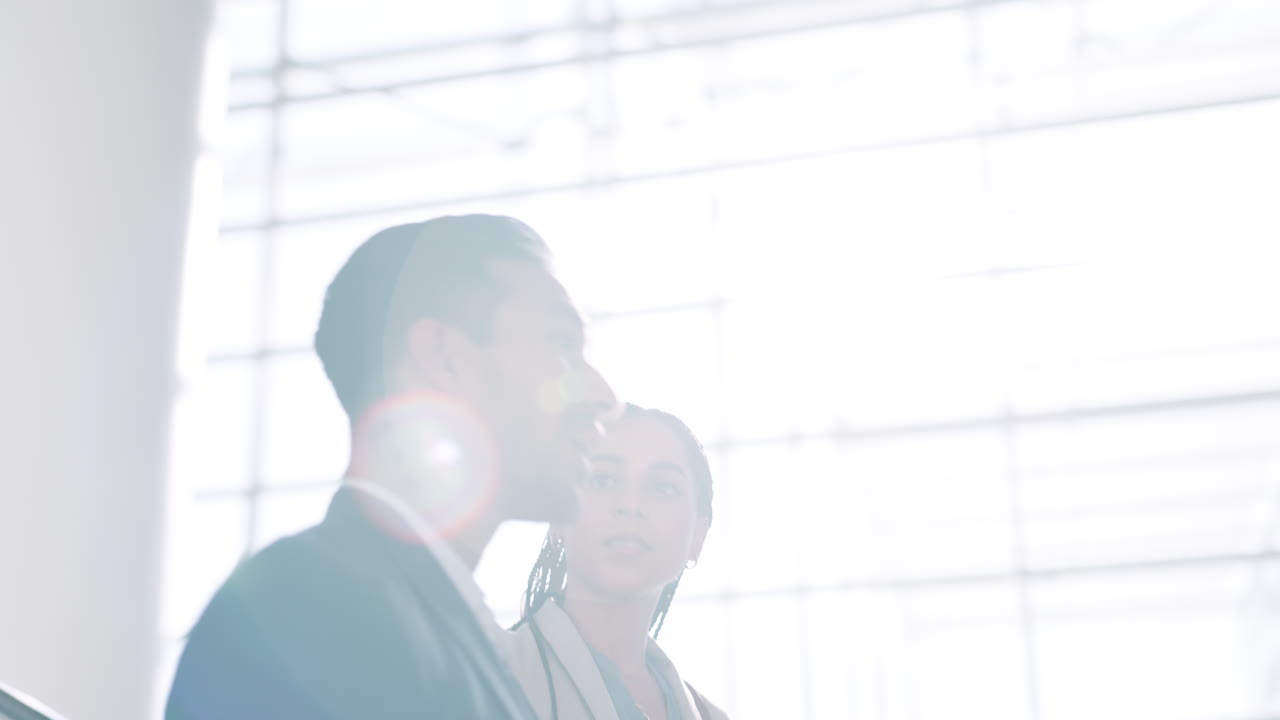 이야기, 비즈니스 사람들과 여행을 위한 에스컬레이터