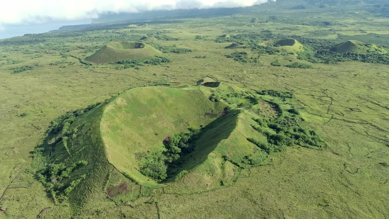 Comoros - Grande Comore - Diboini - ascending view on the external craters