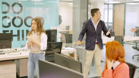 boss yelling while partner prevents to fire an employee