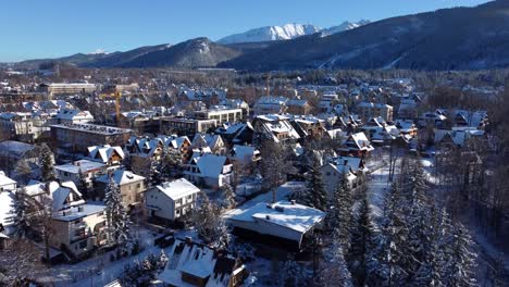 Aerial-view-of-Zakopane-in-South-of-Poland-in-winter-with-snow