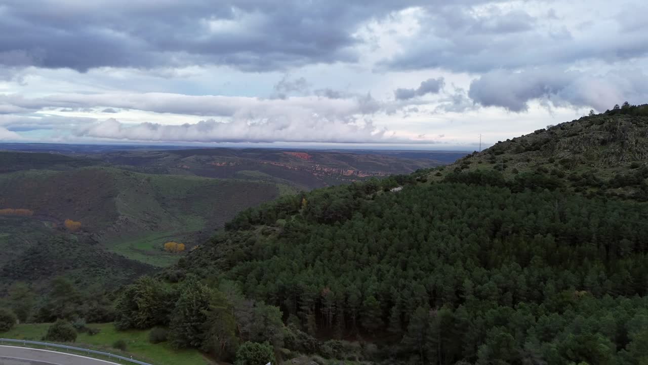 나는 내가 어디에 있는지 잊어 버렸어요, 왜냐하면 나는 이 멋진 장소를 볼 수 있기 때문입니다.