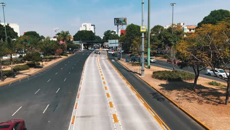 timelapse en la ciudad de méxico, con la nueva estación de autobuses al frente