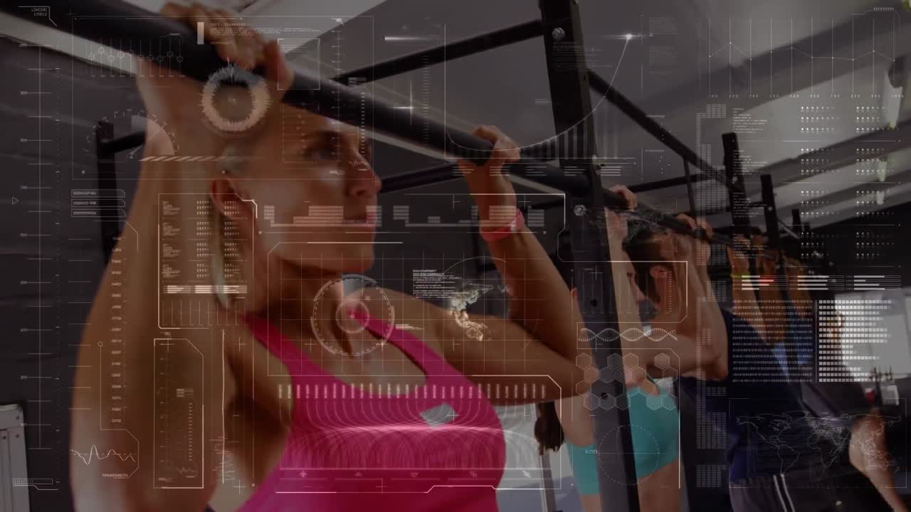 animación de escaneo de alcance y procesamiento de datos sobre mujeres que hacen ejercicio en el gimnasio