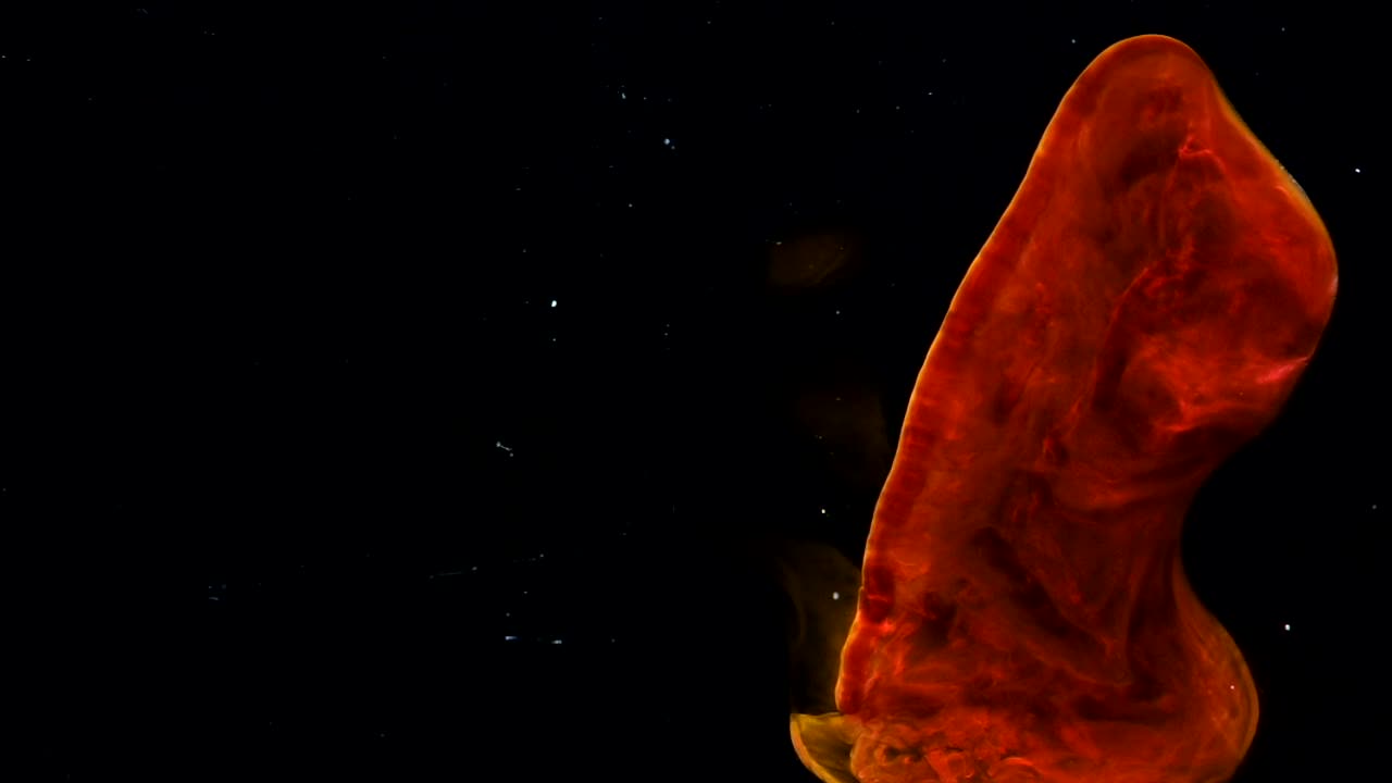 한밤중의 무대에서 현대무용을 선보이는 불덩어리 - 완전히 자연스러운 추상화비디오클립