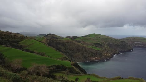 Drone-En-Los-Acantilados-De-Sao-Miguel