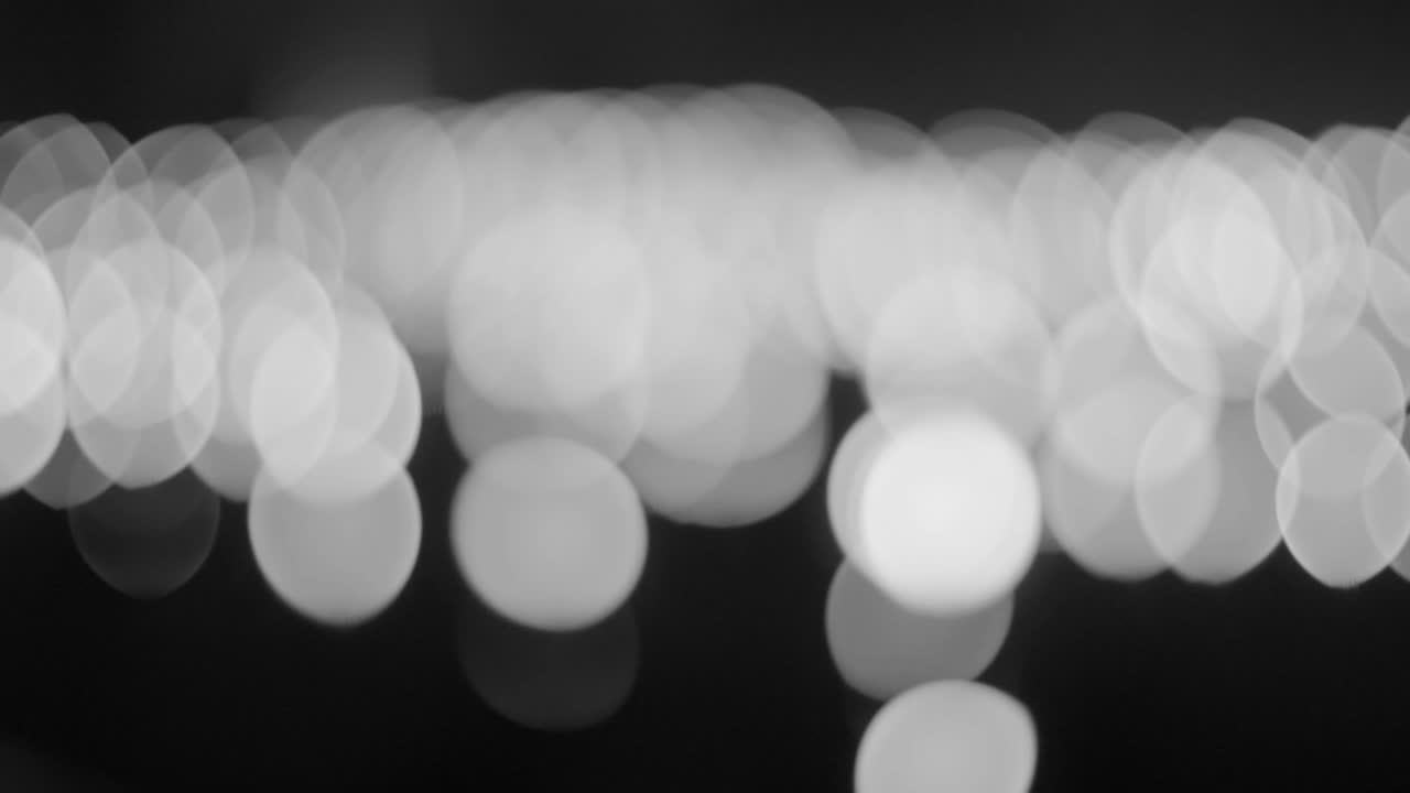 의식에서 초점을 맞추지 않은 보케 불