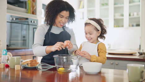 Mother,-teaching-and-daughter-with-eggs