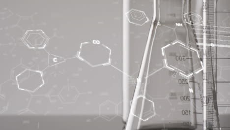 animación del procesamiento de datos científicos en el laboratorio