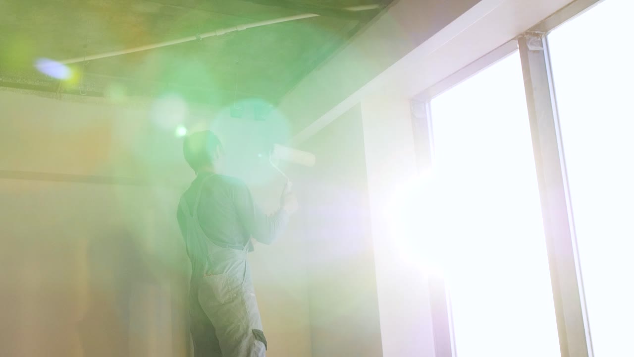 pintura interior en progreso