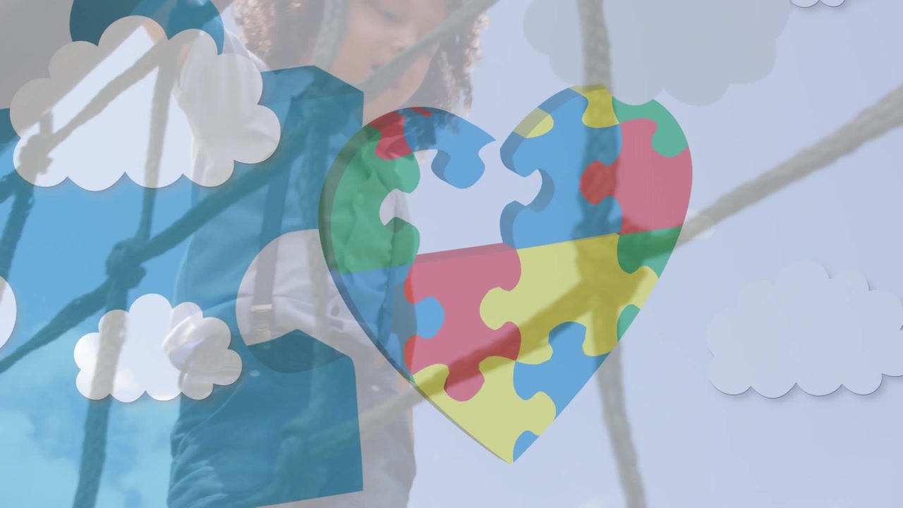 Animazione di un puzzle e nuvole sopra un bambino felice che gioca.