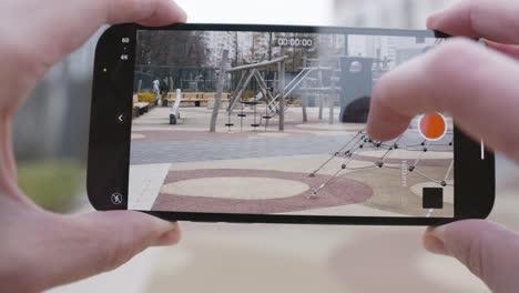 interfaz de cámara de teléfono inteligente en el patio de recreo