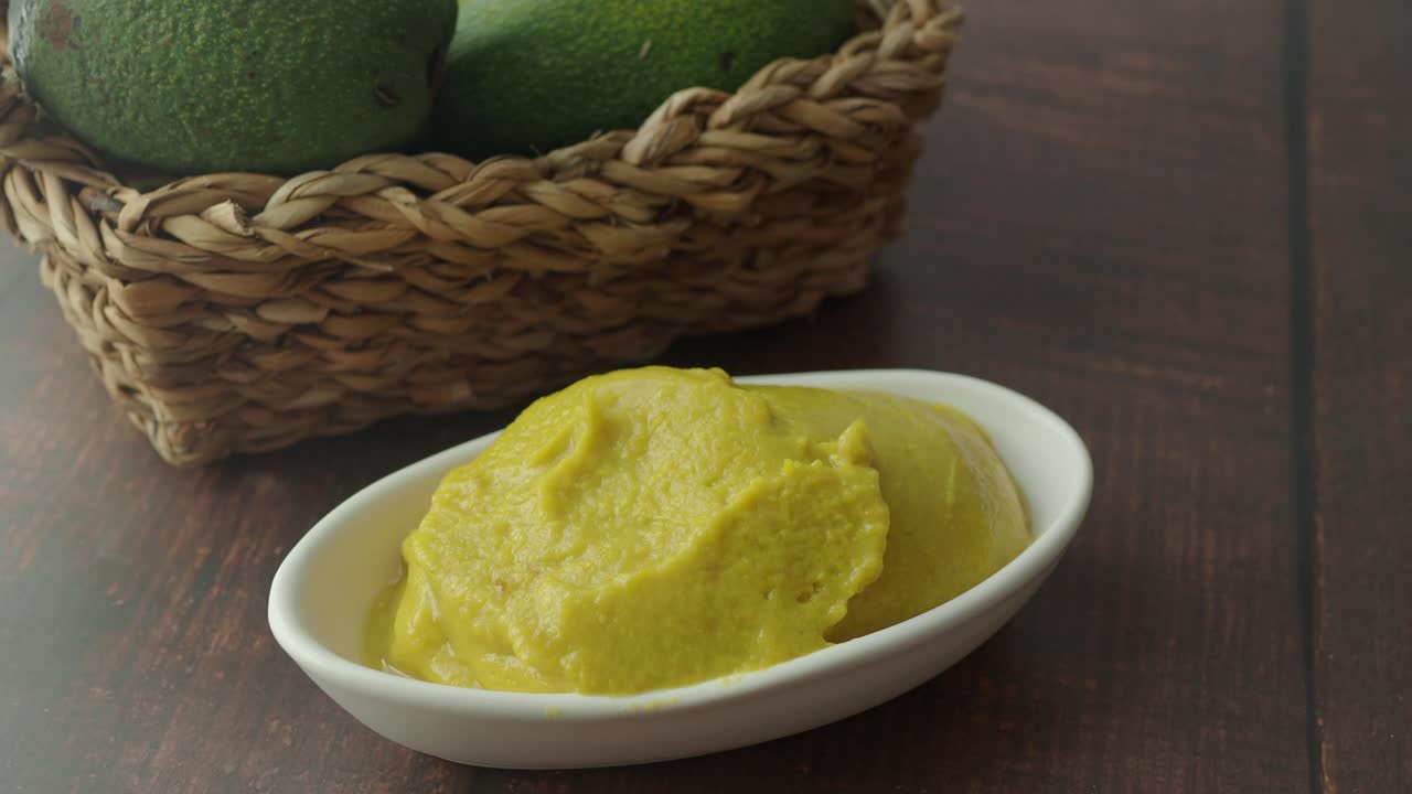 una deliciosa salsa de guacamole