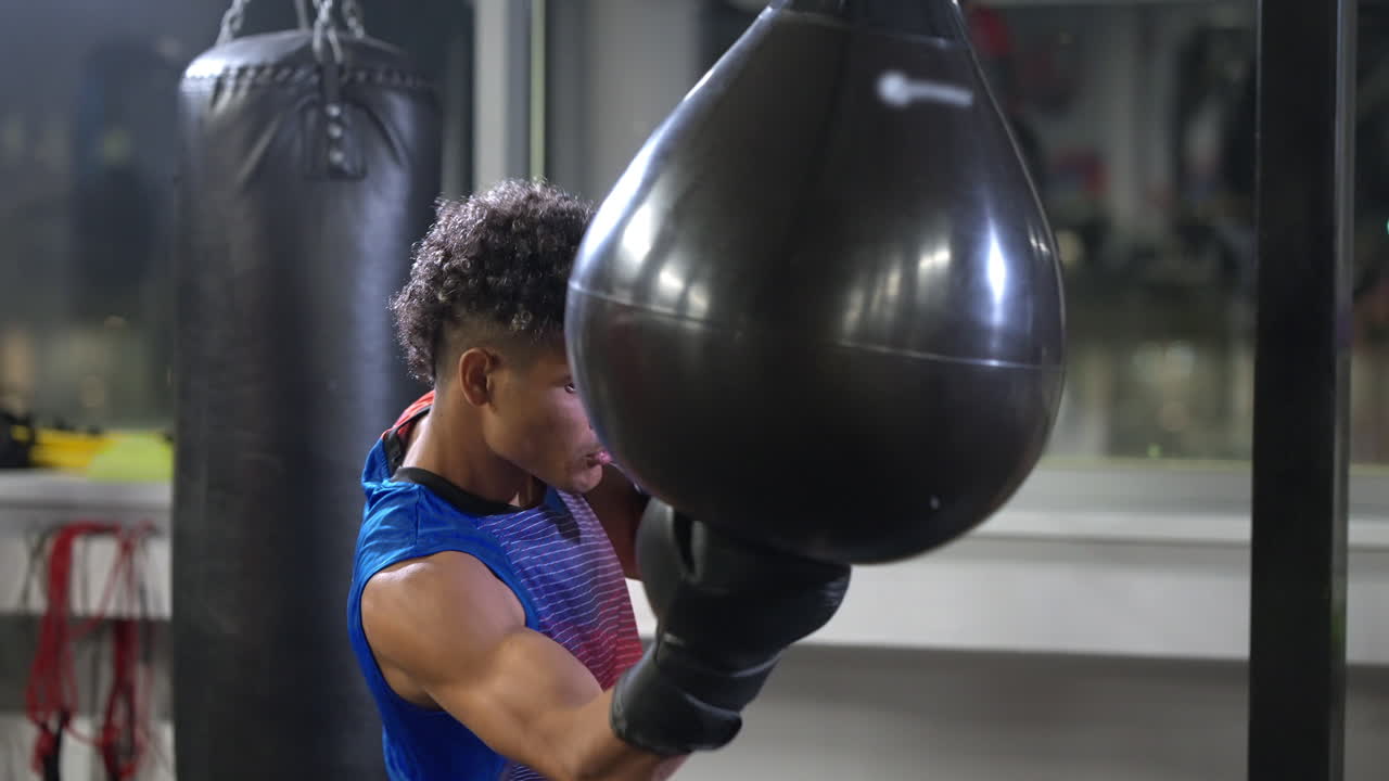 남자 권투 훈련