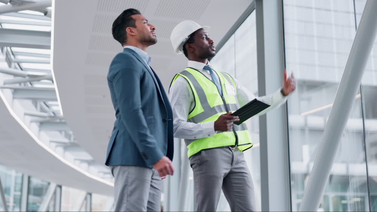 tableta, colaboración o construcción