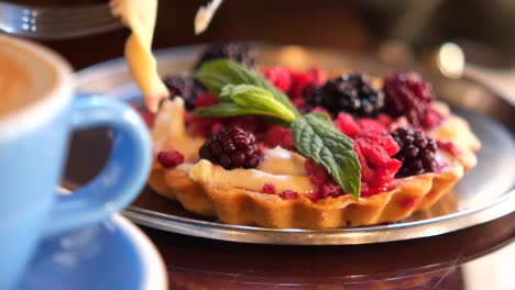 delicious berry tart with coffee