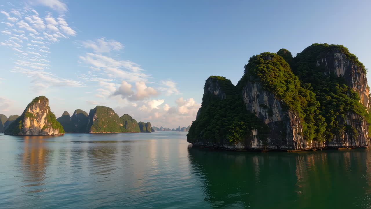 Ha Long Bay, Vietnam: Majestic Islands and Calm Waters