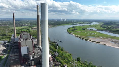 the ruhr area is a highly industrialized region in the german state of north rhine westphalia