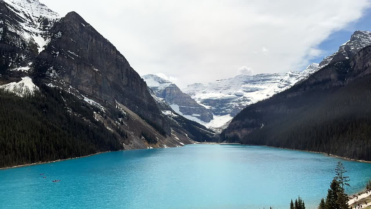 Stunning View of Turquoise Lake Louise in the Rocky Mountains