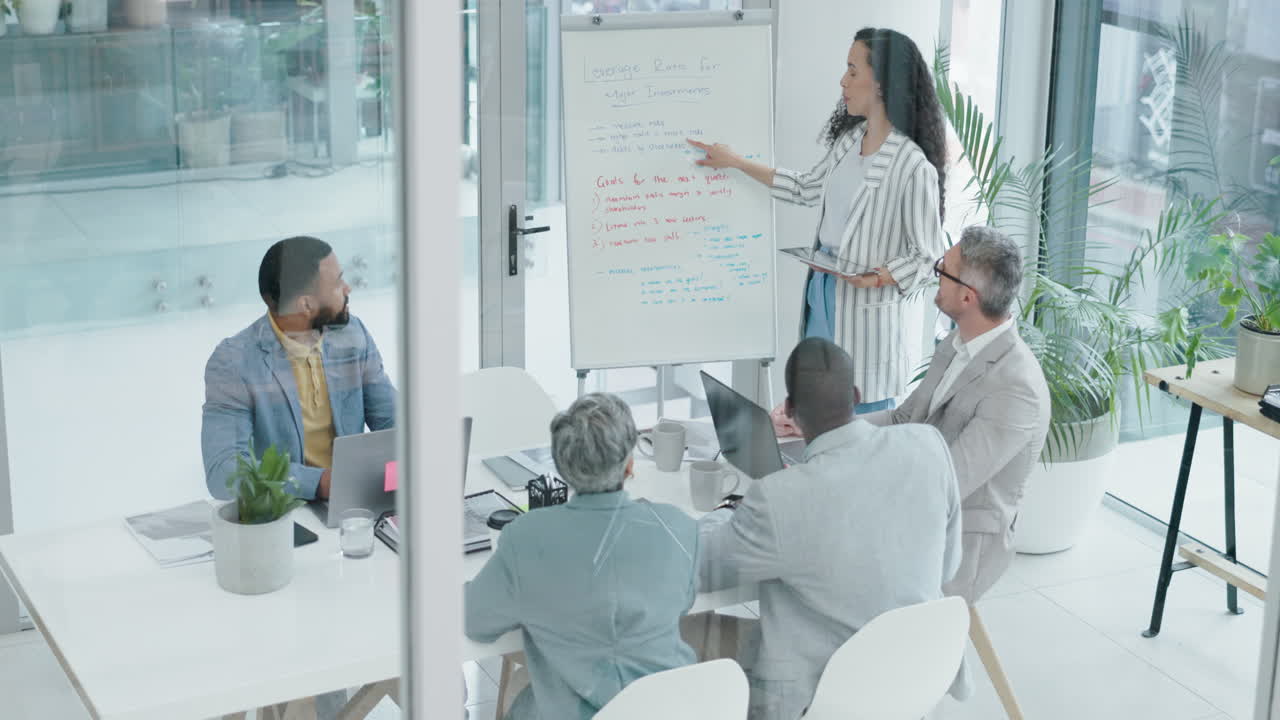 워크, 프레젠테이션 및 기업과의 회의