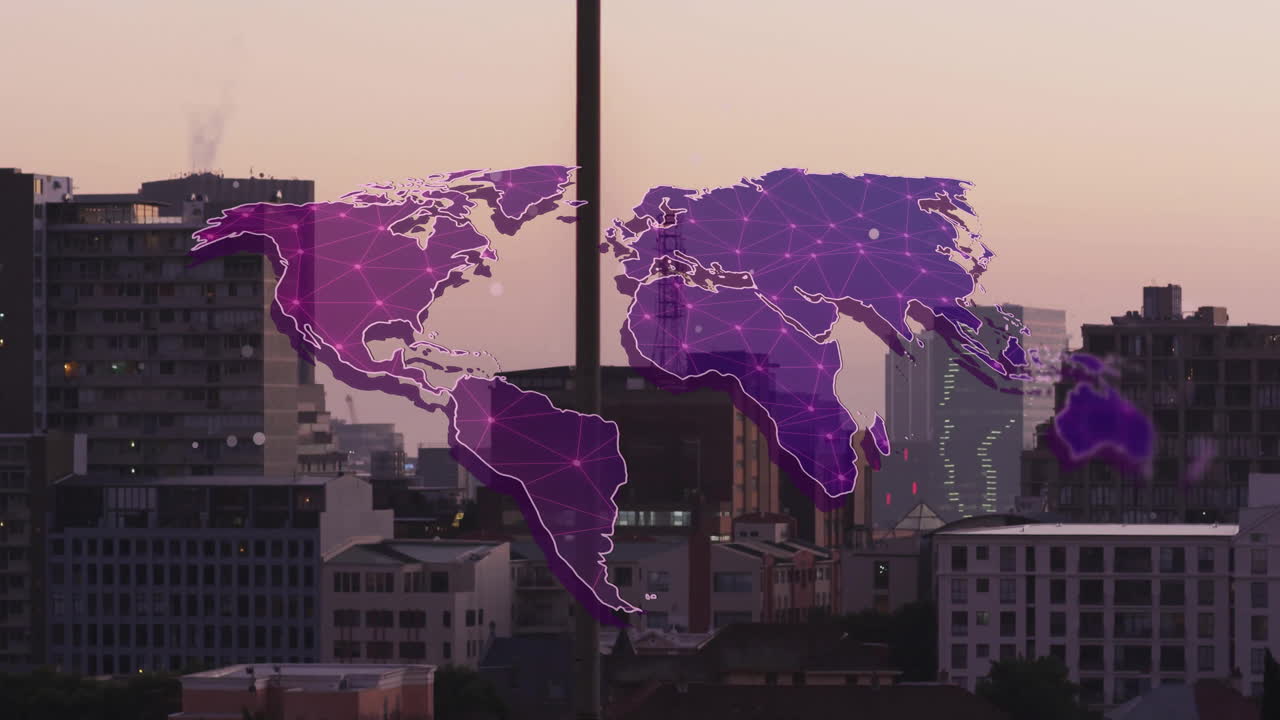 animación del mapa del mundo y procesamiento de datos digitales sobre el paisaje urbano.