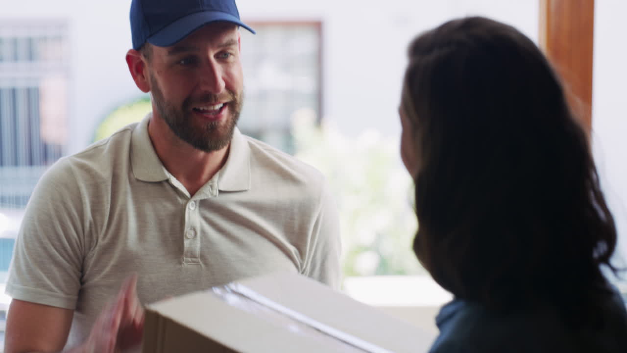 paquete entregado a tiempo e intacto