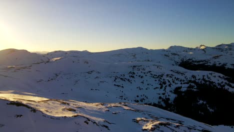 Snow-covering-mountains-in-beautiful-rocky-mountain-landscape