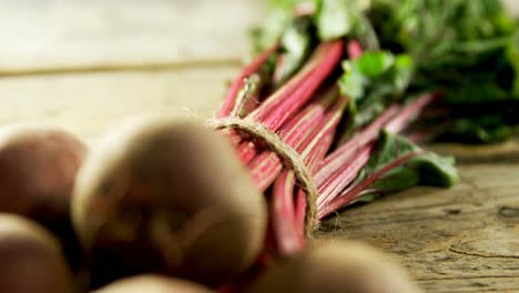 Close-up-of-kohlrabi-on-wooden-table-4k