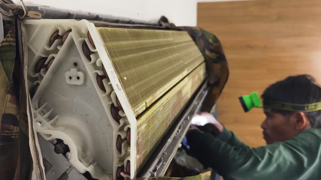 Air Conditioner Repair/Maintenance