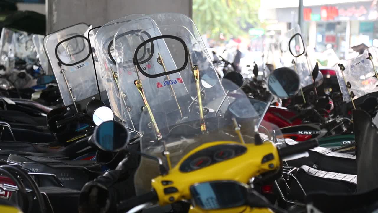 이란의 수도 테헤란의 사진