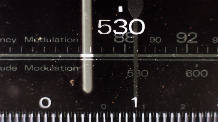 Radiodial 01