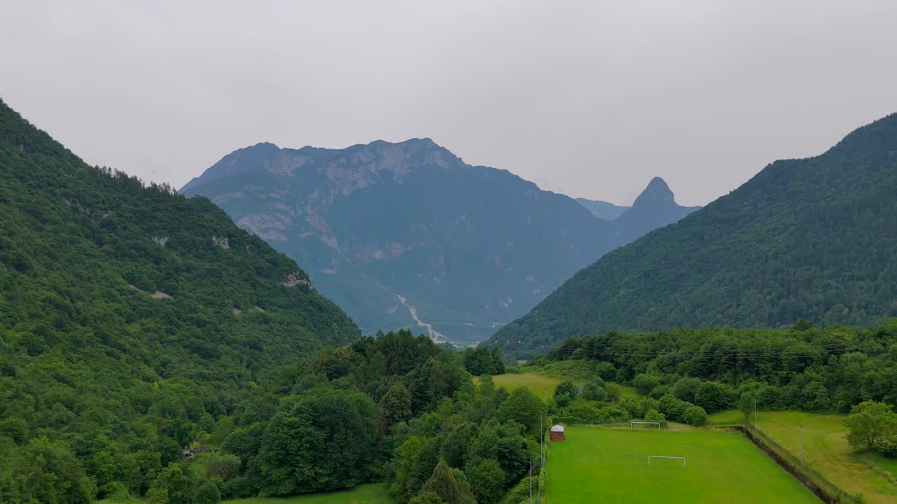 Explore the beauty of Igne from above, where the Dolomites’ rugged peaks and the village’s quaint charm meet.