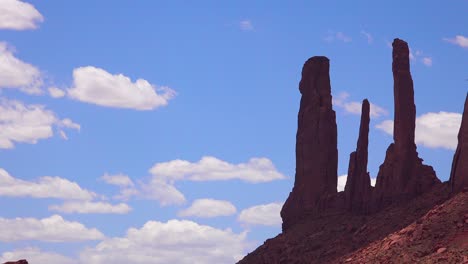 beautiful time lapse of spire formations in monument valley utah