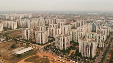 frente viajero, drone, centralidad de zango, luanda, angola, áfrica, contrastes sociales, duras realidades hoy