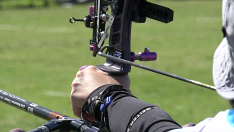 arrow release in slow motion