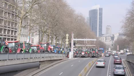 Agricultores-Que-Protestan-Contra-Las-Medidas-Del-Gobierno-Flamenco-Para-Reducir-Las-Emisiones-De-Nitrógeno---Bruselas,-Bélgica---03-De-Marzo-De-2023