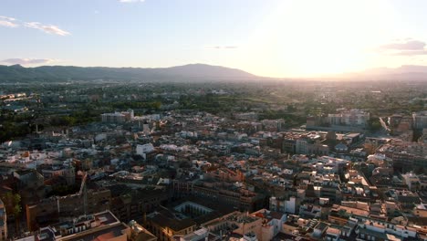 Impresionante-Puesta-De-Sol-Sobre-La-Ciudad-De-Murcia-En-España