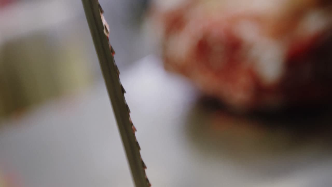 밴드 사 기계의 클로즈업