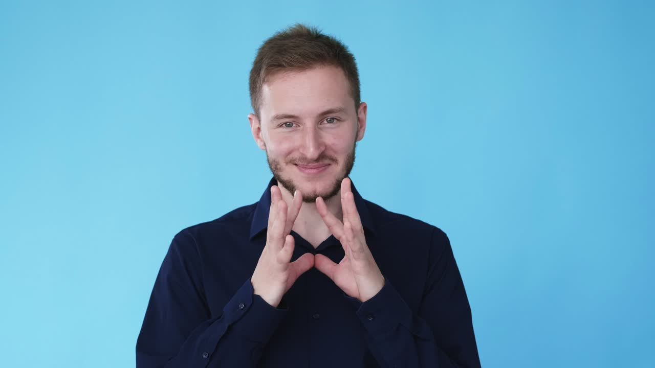 음모를 꾸미는 남자 복수 계획 악의 속임수 슬리 gif 루프