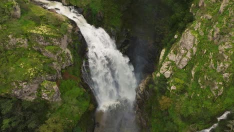 fervenza do toxa waterfalls, spain