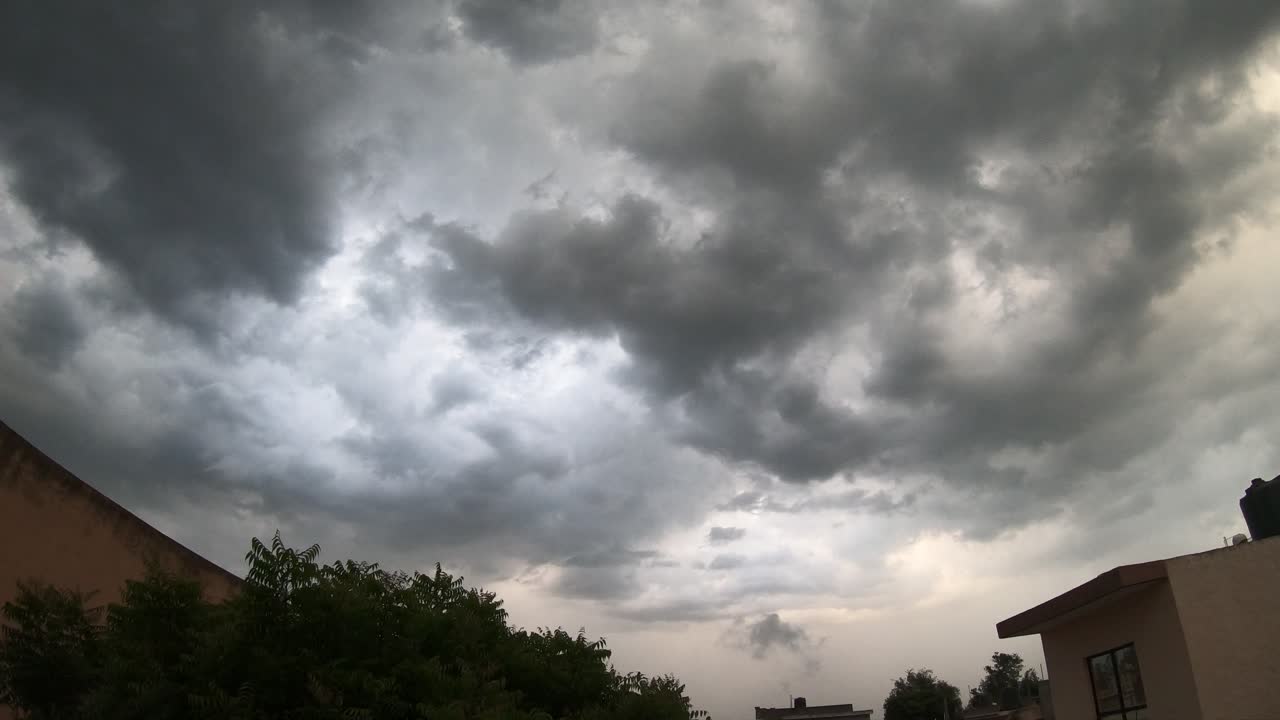 빌딩 모션 구름