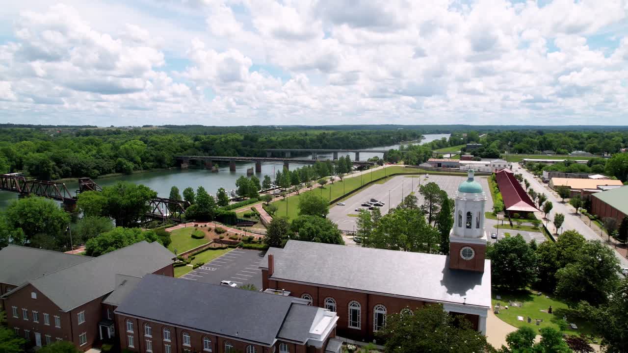 augusta georgia 사바나 강에서 빠른 철수