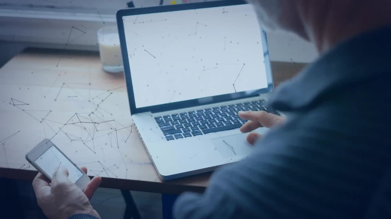 animación de múltiples estructuras en movimiento sobre el hombre utilizando un teléfono inteligente