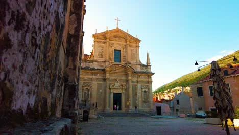 Dubrovnik-Cathedral,-An-ancient-Roman-Catholic-cathedral,-and-seat-of-the-Diocese-of-Dubrovnik-in-the-old-town-of-Dubrovnik,-Dalmatia,-Croatia