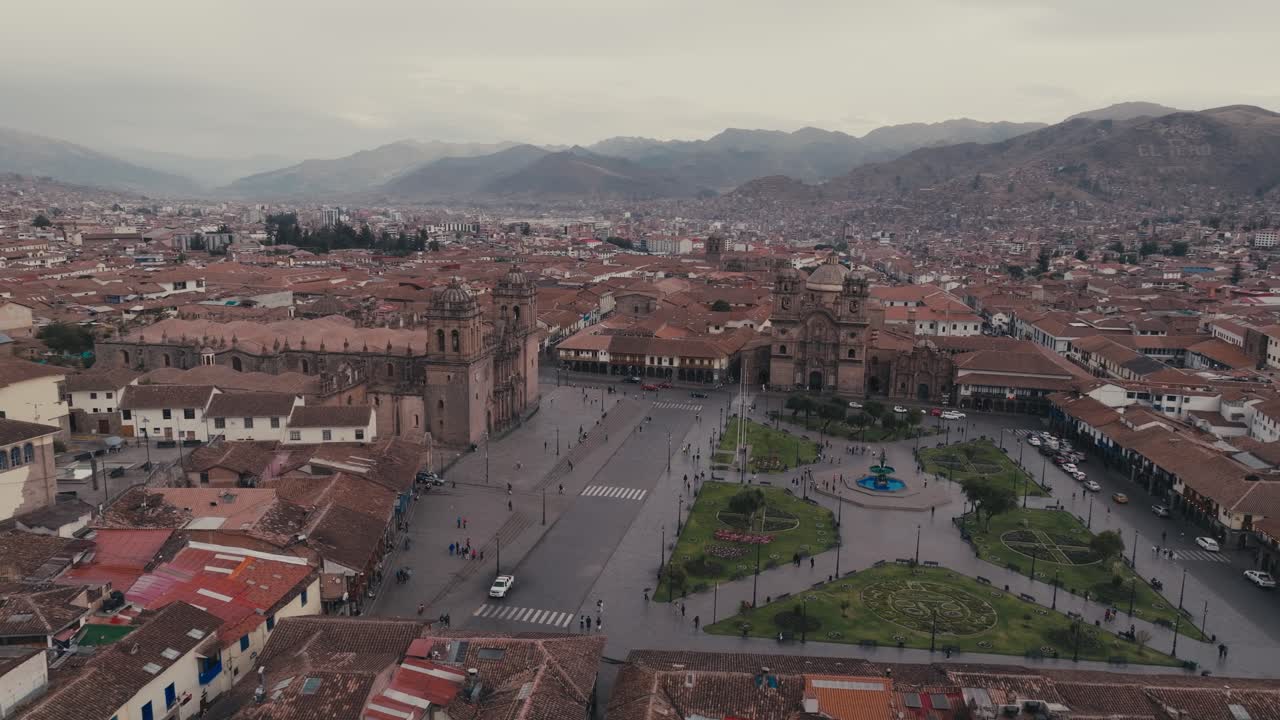 Plaza de Armas de Cusco, Cusco Cathedral And Capilla de Nuestra Señora de Loreto In Peru. - aerial shot