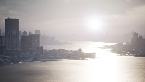 Vista-Aérea-Del-Horizonte-Al-Atardecer-Con-Rascacielos