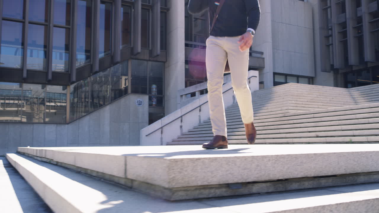 Hi, I'm on my way to you now