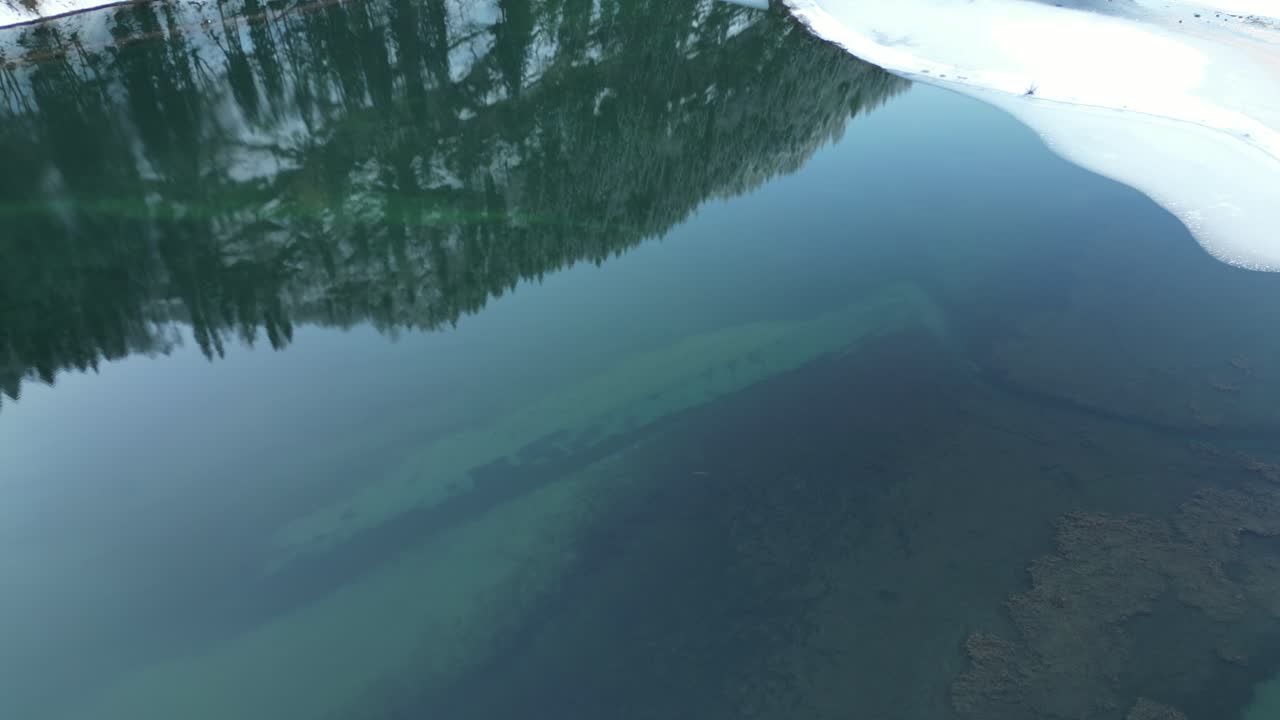 오버시 글라루스 스위스 아름다운 색의 호수 위상