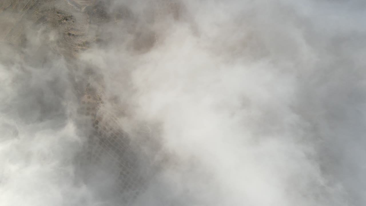 구름이 가득한 풍경 공중 전망